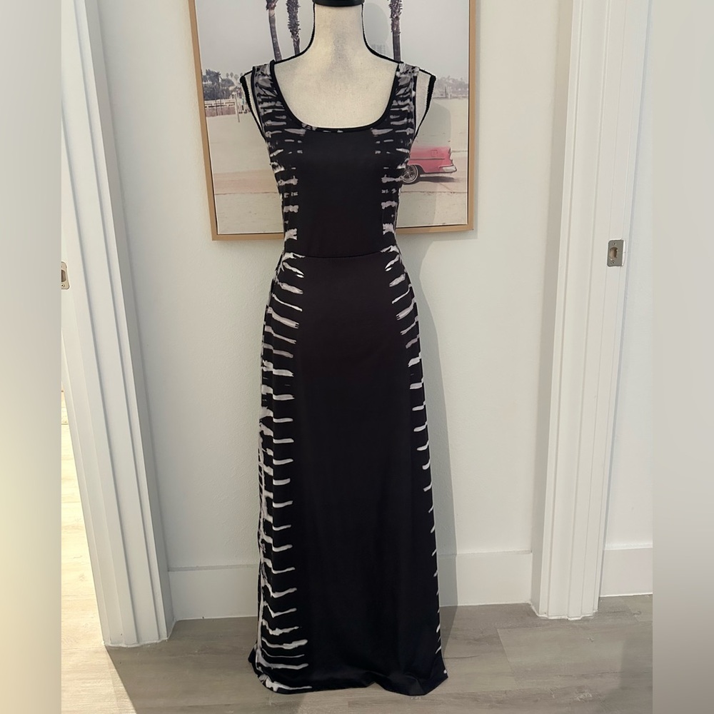 Blackless Tie-Dye Maxi Dress
